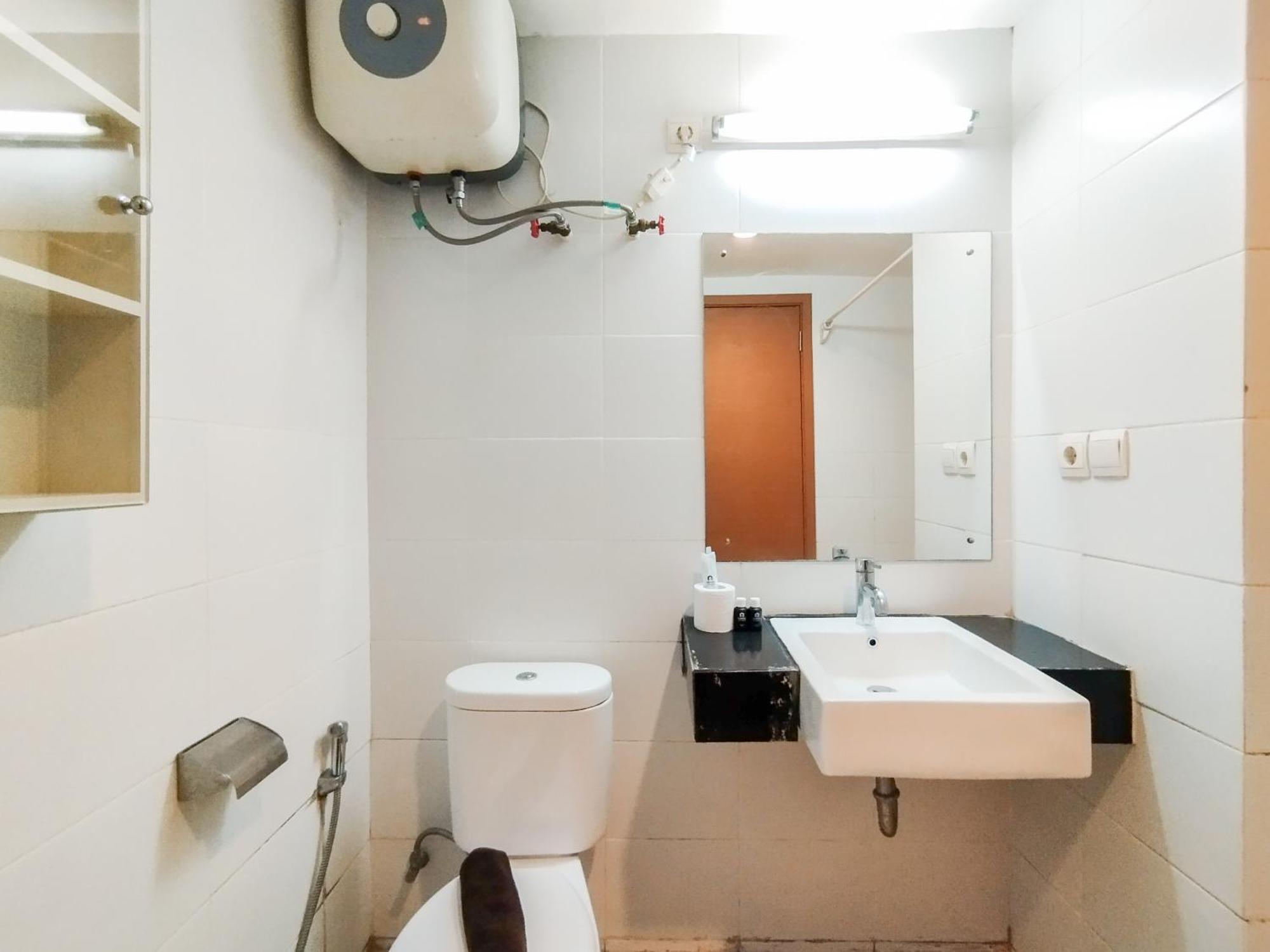Simply And Comfy Studio Room Apartment Beverly Dago By Travelio Бандунг Экстерьер фото
